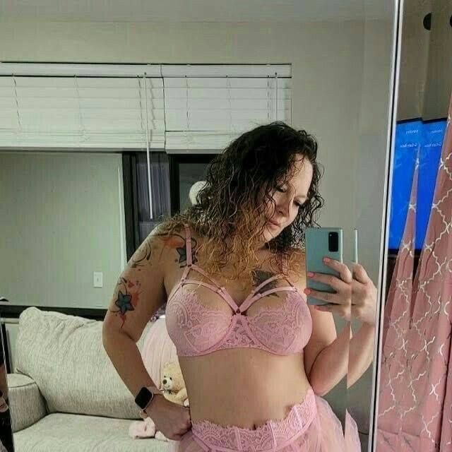 NO PAYMENT REQUIRED- SEXY SINGLE MOM FOR MEET AND FUCK AS LONG AS YOU KNOW HOW TO USE YOUR DICK 🍆🍑🍆💦. - Image 3